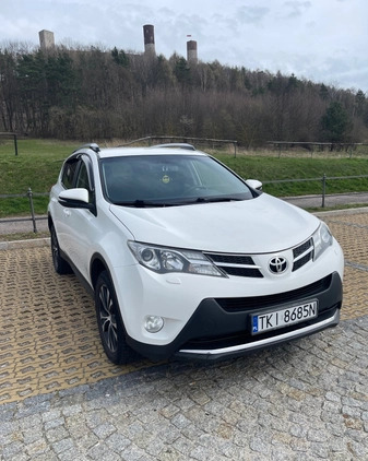 Toyota RAV4 cena 57900 przebieg: 216000, rok produkcji 2015 z Chęciny małe 121